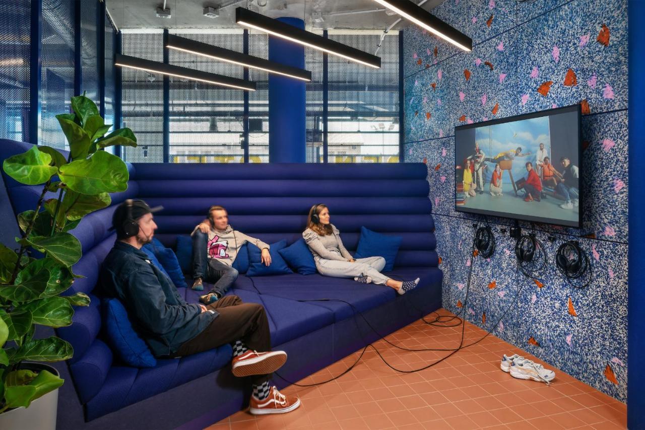 The Social Hub